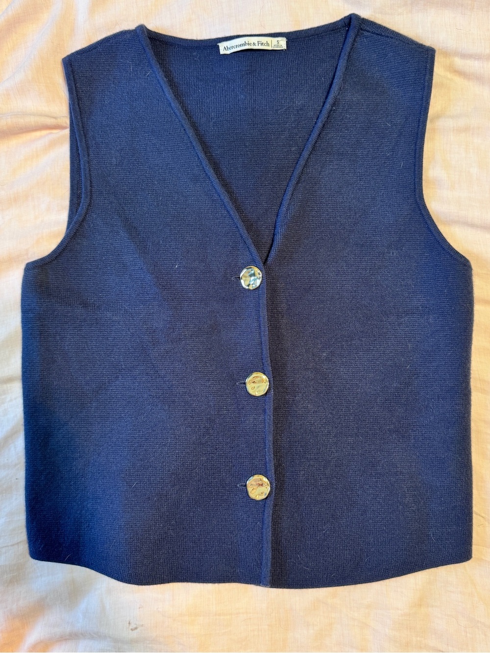 Abercrombie & Fitch LuxeLoft V-Neck Vest